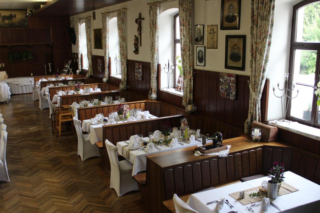 Hotel & Landgasthof Forsthof 카스틀 외부 사진